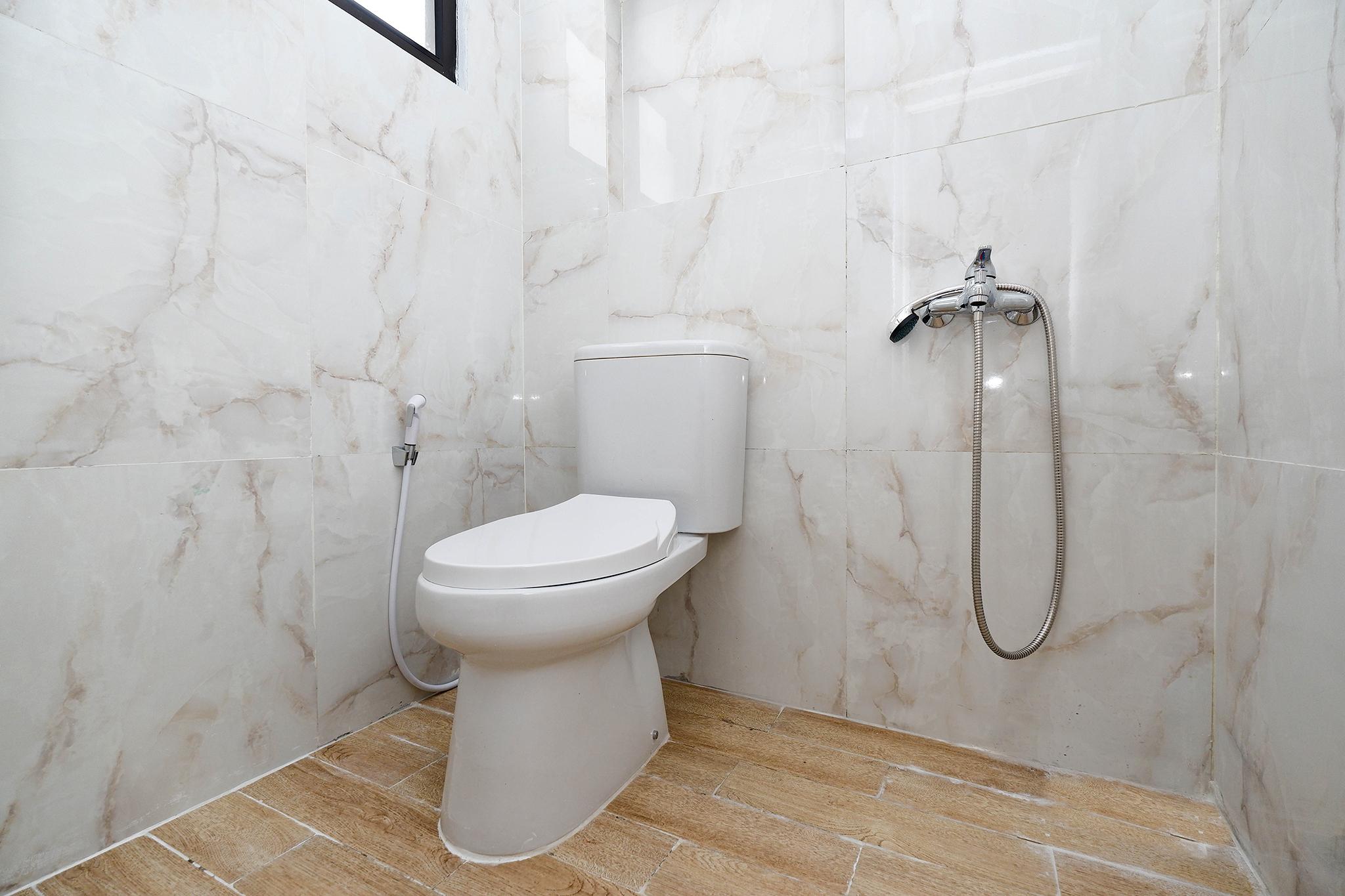 Oyo 1611 Four D'Home Surakarta  Экстерьер фото